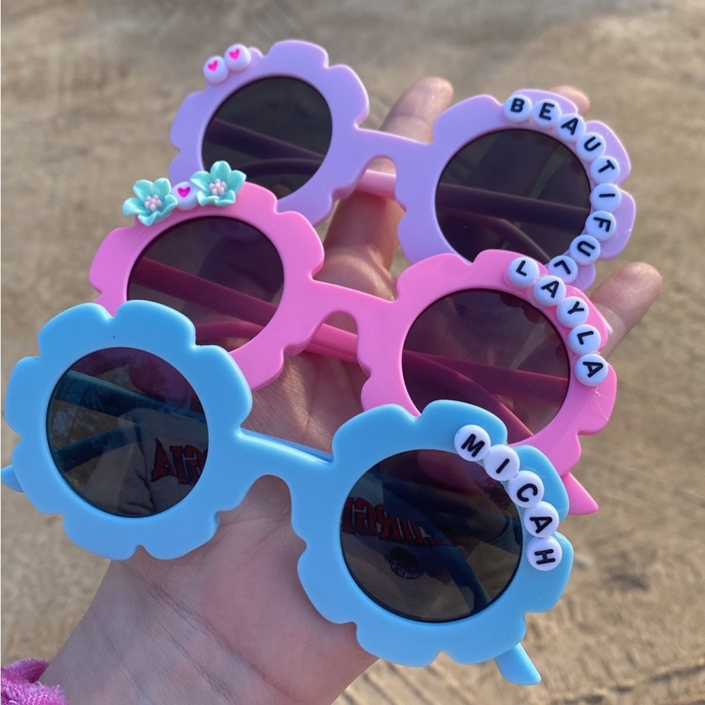 Kids summertime sunglasses